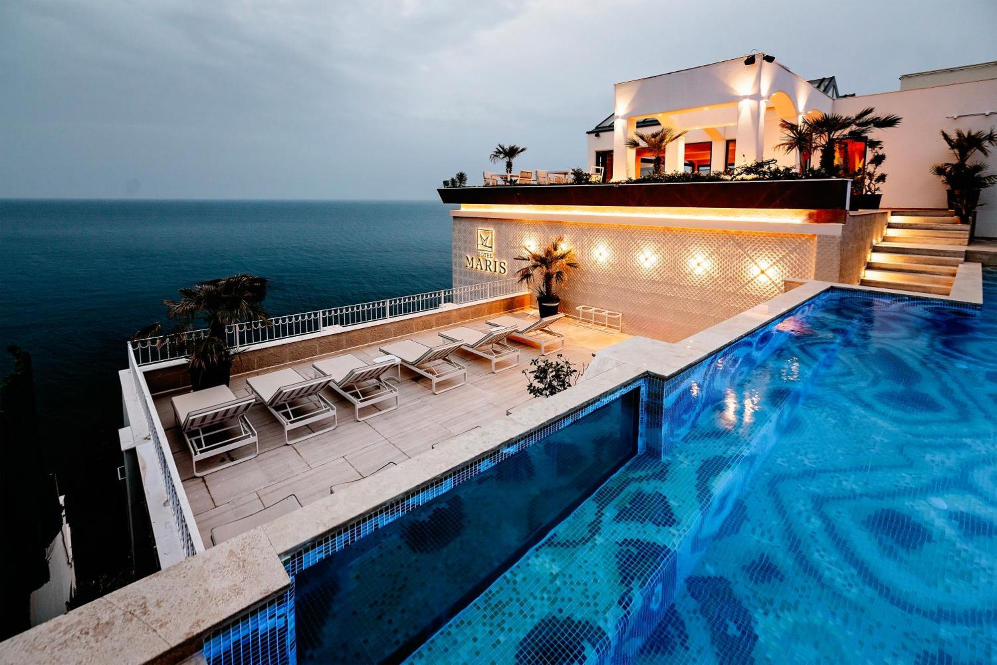 Hotel Maris Ulcinj Eksteriør bilde
