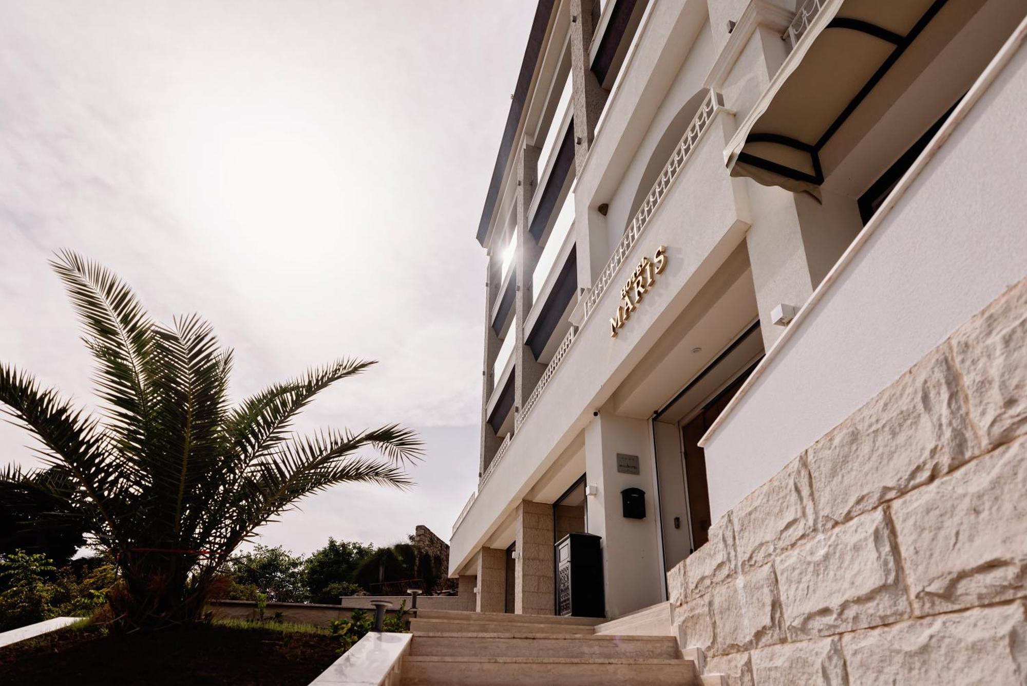 Hotel Maris Ulcinj Eksteriør bilde