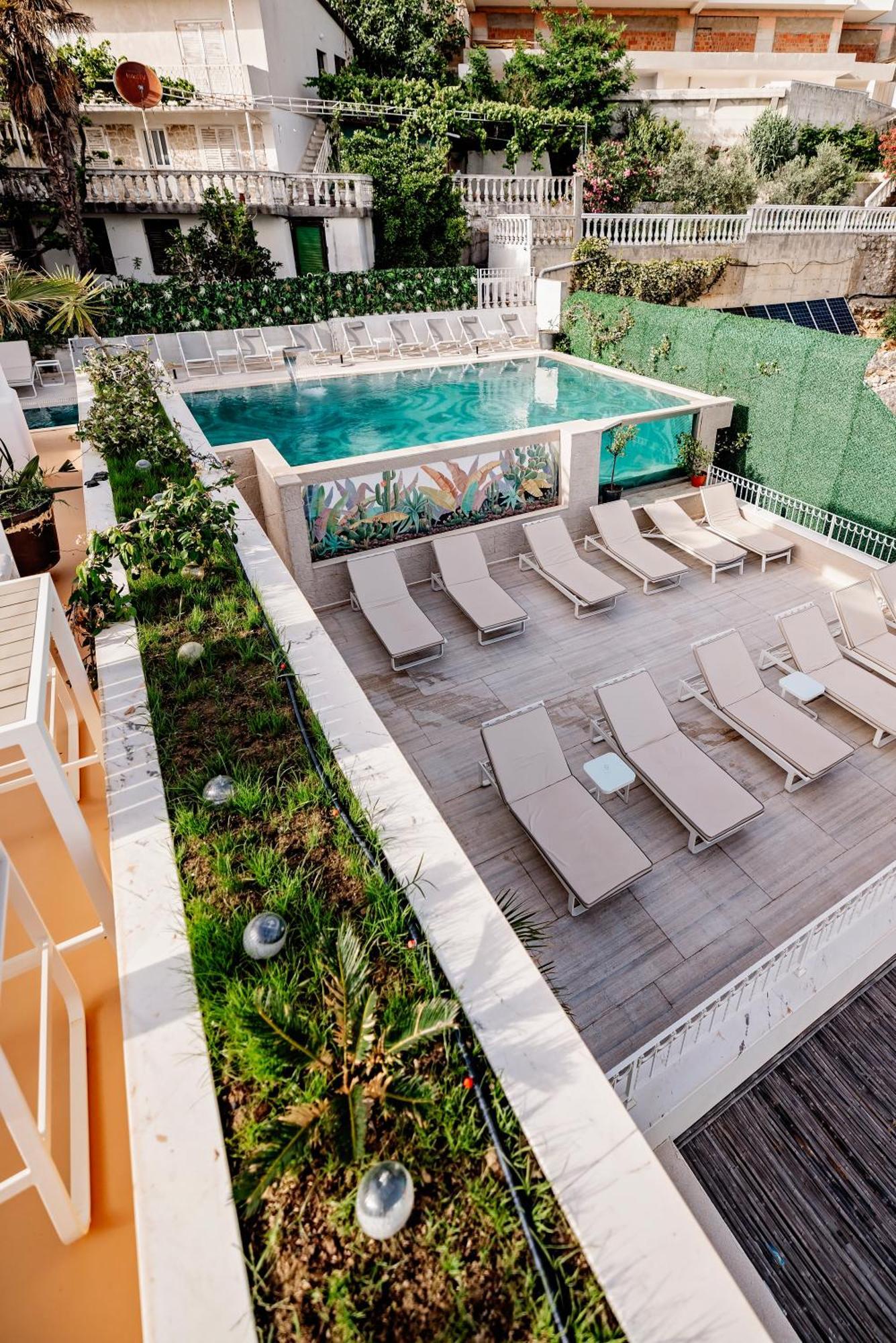 Hotel Maris Ulcinj Eksteriør bilde